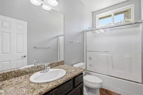 Bath - 10587 Ridgecrest Dr, Jackson, CA 95642 photo 3 of 3