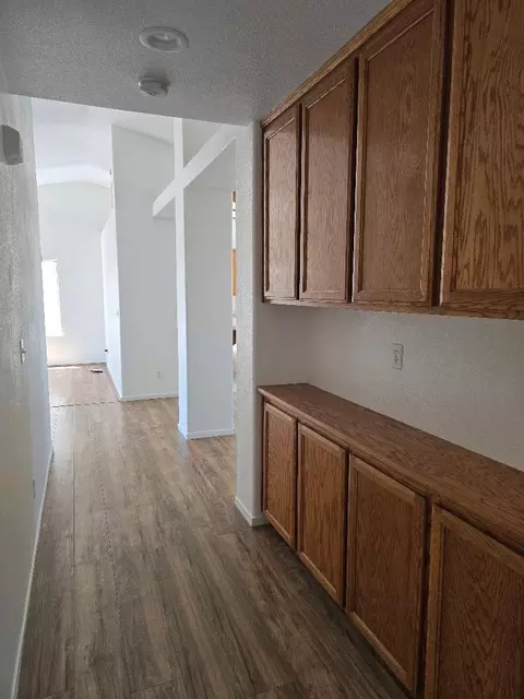 Entry Way - 29124 Rio Verde Dr, Gustine, CA 95322 photo 3 of 6