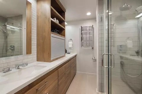 Bath - 132 Huerta Pl, Davis, CA 95616 photo 1 of 2