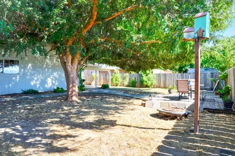 Exterior - 2373 Wolf St, Merced, CA 95348 photo 6 of 7