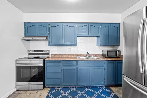 Kitchen - 2373 Wolf St, Merced, CA 95348 photo 2 of 2