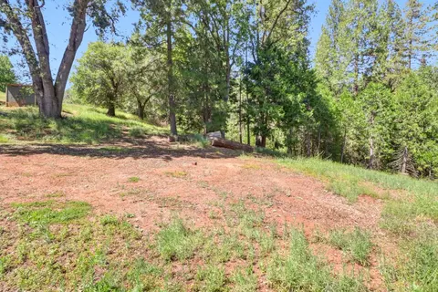 Exterior - 4909 Clear Creek Rd, Placerville, CA 95667 photo 16 of 26