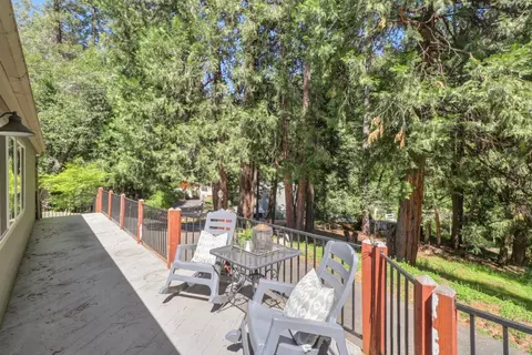 Exterior - 4909 Clear Creek Rd, Placerville, CA 95667 photo 5 of 26