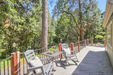 Exterior - 4909 Clear Creek Rd, Placerville, CA 95667 photo 6 of 26