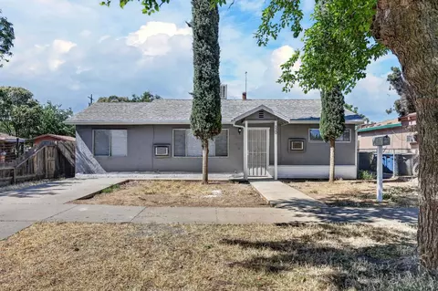 520 W 9th St, Merced, CA 95341