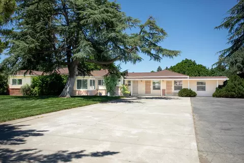 3037 Bogue Rd, Yuba City, CA 95993