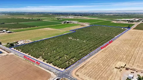 12400 E Keyes Rd, Denair, CA 95316 photo 3