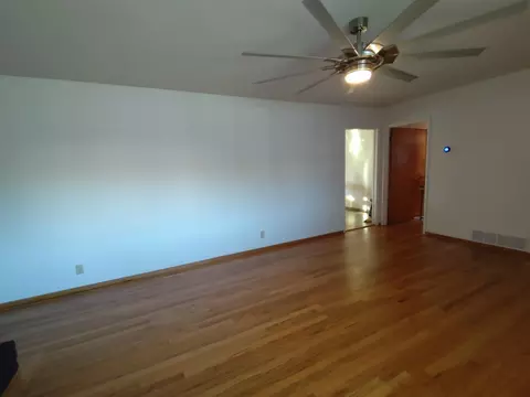 Living - 505 Broderick Ave, Modesto, CA 95350 photo 1 of 5