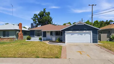 6661 51st St, Sacramento, CA 95823