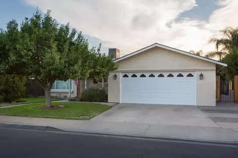 2761 Ball Ct, Turlock, CA 95382
