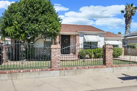 1004 S Shasta Ave, Stockton, CA 95205