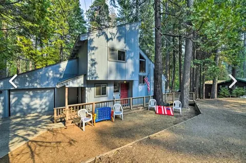 2375 Fairway Dr, Arnold, CA 95223