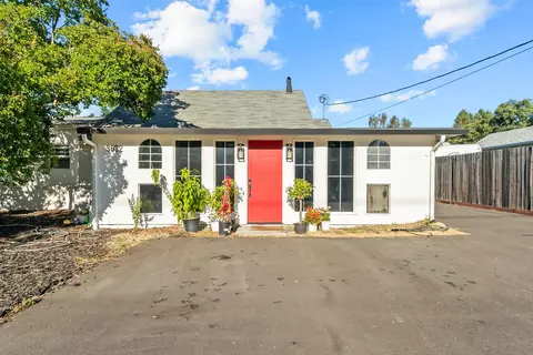 Exterior - 3632 Marshall Ave, Carmichael, CA 95608 photo 2 of 6