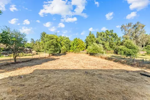 Exterior - 3632 Marshall Ave, Carmichael, CA 95608 photo 6 of 6