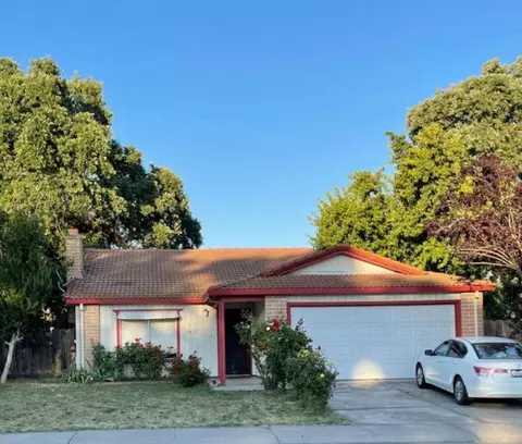 8432 Tam O Shanter Dr, Stockton, CA 95210