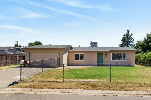 8212 Bruns Way, Sacramento, CA 95828