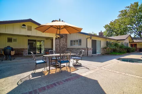 Exterior - 8720 Tavernor Rd, Wilton, CA 95693 photo 9 of 23