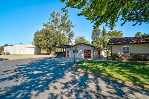 Exterior - 8720 Tavernor Rd, Wilton, CA 95693 photo 10 of 23