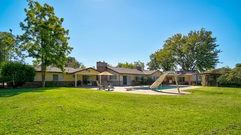Exterior - 8720 Tavernor Rd, Wilton, CA 95693 photo 5 of 23