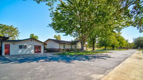 Exterior - 8720 Tavernor Rd, Wilton, CA 95693 photo 11 of 23