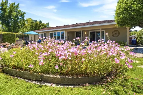 Exterior - 6401 Teal Way, Carmichael, CA 95608 photo 10 of 11