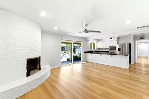 Living - 6401 Teal Way, Carmichael, CA 95608 photo 10 of 12