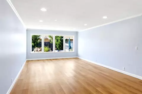 Living - 6401 Teal Way, Carmichael, CA 95608 photo 6 of 12