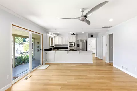 Living - 6401 Teal Way, Carmichael, CA 95608 photo 9 of 12