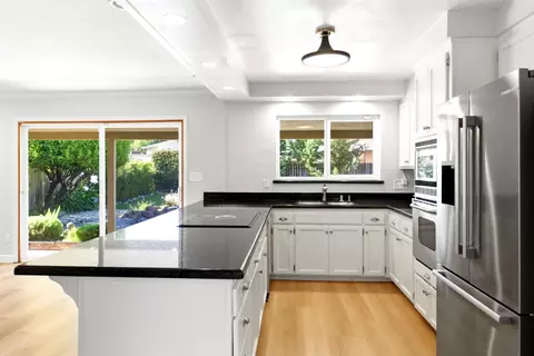 Kitchen - 6401 Teal Way, Carmichael, CA 95608 photo 4 of 4