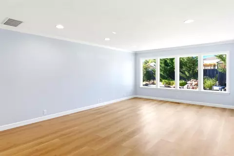 Living - 6401 Teal Way, Carmichael, CA 95608 photo 5 of 12
