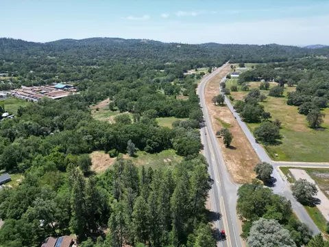 17238 Carrie Ann Ln, Penn Valley, CA 95946