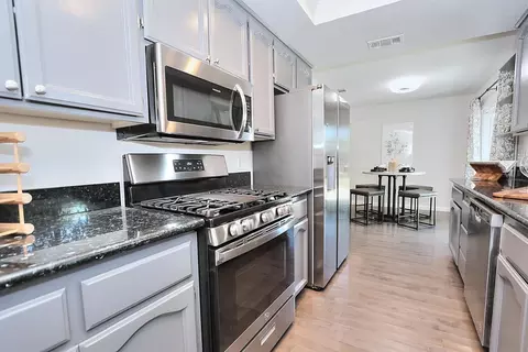 Kitchen - 7016 Bobby St, Orangevale, CA 95662 photo 3 of 6