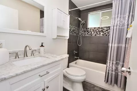 Bath - 7016 Bobby St, Orangevale, CA 95662 photo 2 of 2