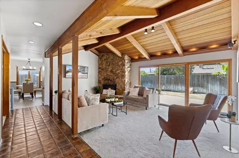Entry Way - 1449 Keagle Way, Lodi, CA 95242 photo 3 of 8