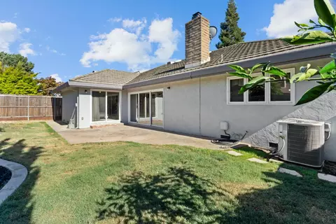 Exterior - 1449 Keagle Way, Lodi, CA 95242 photo 5 of 6