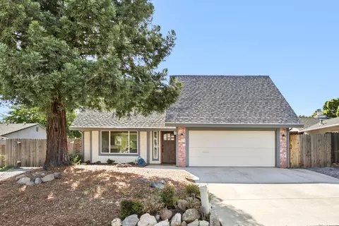 5730 Casa Grande Ave, Rocklin, CA 95677