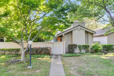 225 Hartnell Pl, Sacramento, CA 95825