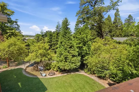 Exterior - 571 Tanner Ct, Murphys, CA 95247 photo 5 of 25