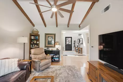 Entry Way - 571 Tanner Ct, Murphys, CA 95247 photo 4 of 4