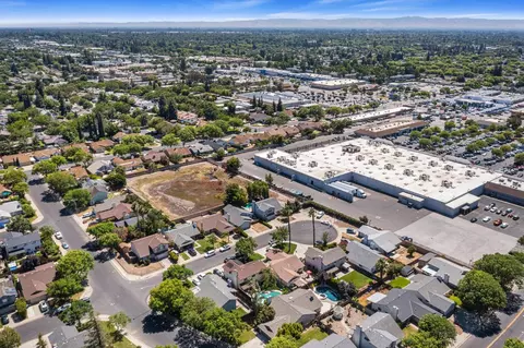 304 Cassidy Ct, Modesto, CA 95356 photo 49