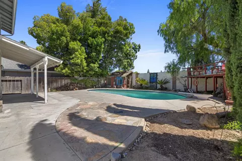 304 Cassidy Ct, Modesto, CA 95356 photo 37