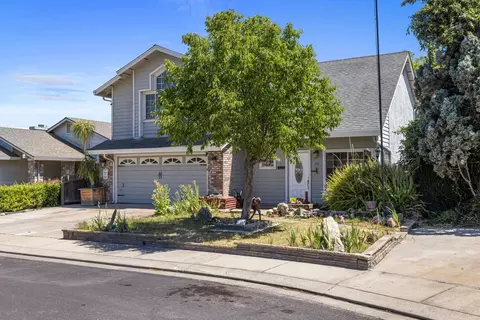 304 Cassidy Ct, Modesto, CA 95356 photo 2