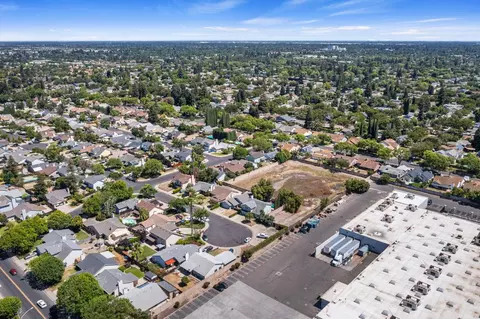 304 Cassidy Ct, Modesto, CA 95356 photo 51