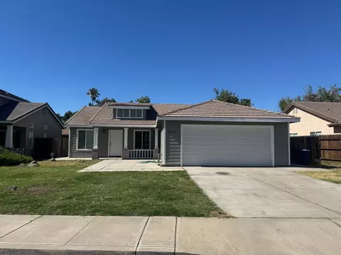 2529 Rushing River Dr, Modesto, CA 95351