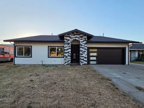 5829 Hillsdale Blvd, Sacramento, CA 95842
