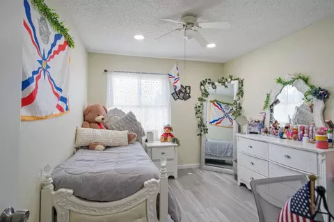 Bedroom - 685 Bennington Ave, Turlock, CA 95382 photo 3 of 3