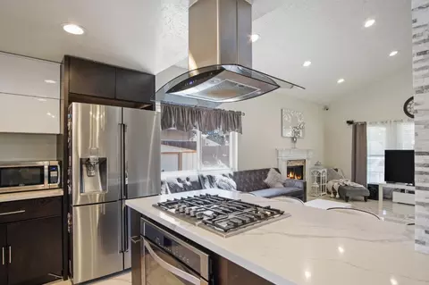 Kitchen - 685 Bennington Ave, Turlock, CA 95382 photo 1 of 5