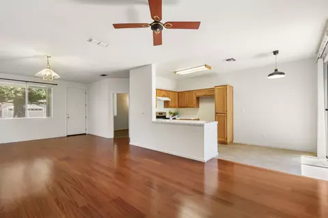 11348 Sabalo Ct, Gold River, CA 95670