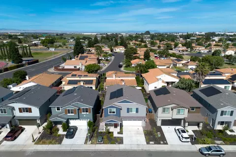 View/Area - 457 Avendale Dr, Manteca, CA 95337 photo 1 of 4