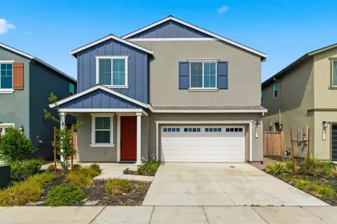 Exterior - 457 Avendale Dr, Manteca, CA 95337 photo 2 of 4